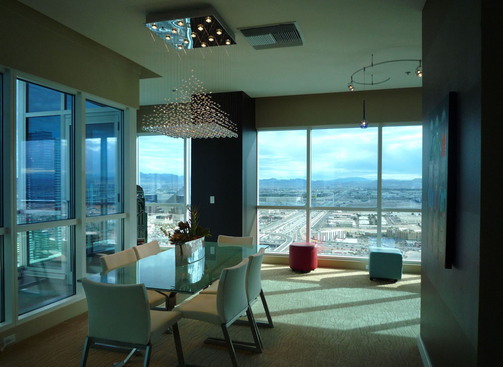 2001 | 00000004390 | penthouses - lofts,   dining room,    