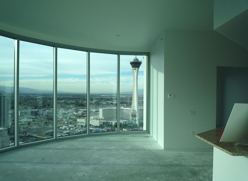 2003 | 00000004460 | penthouses - lofts,   living room,  view,   