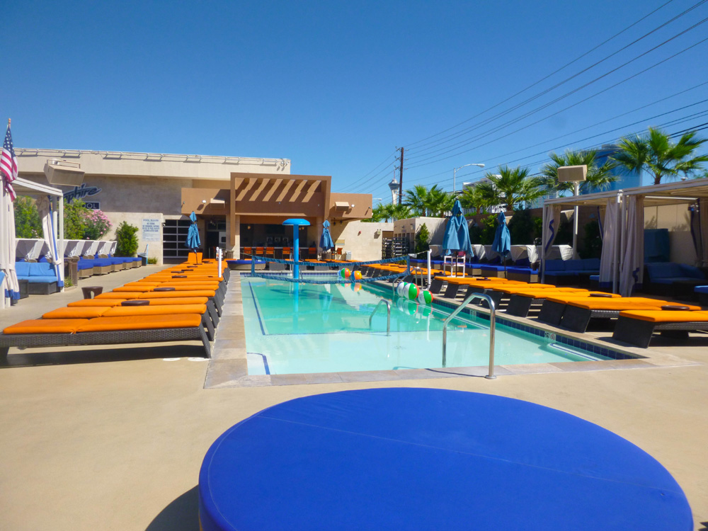Sapphire | 00000010674 | clubs - lounges, pool, recreation,